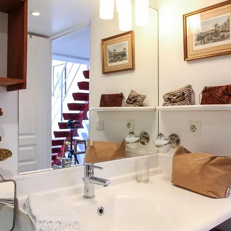 Nice-Duplex-Plage-Parking-Cimatisation Appartamento