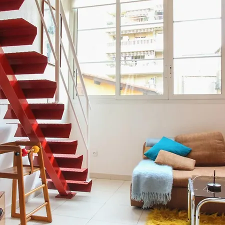 Apartman Nice-Duplex-Plage-Parking-Cimatisation