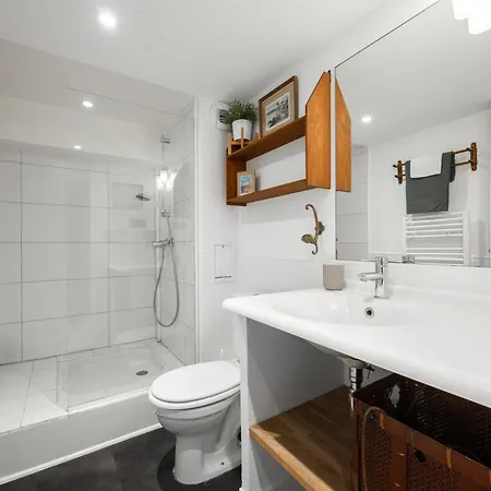Apartament Nice-duplex-plage-parking-cimatisation Nicea
