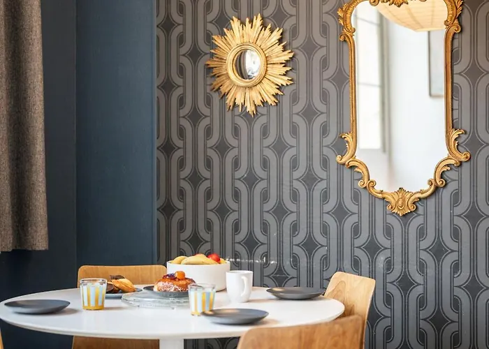 Nice-Duplex-Plage-Parking-Cimatisation *