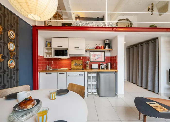 Nice-duplex-plage-parking-cimatisation * Nizza